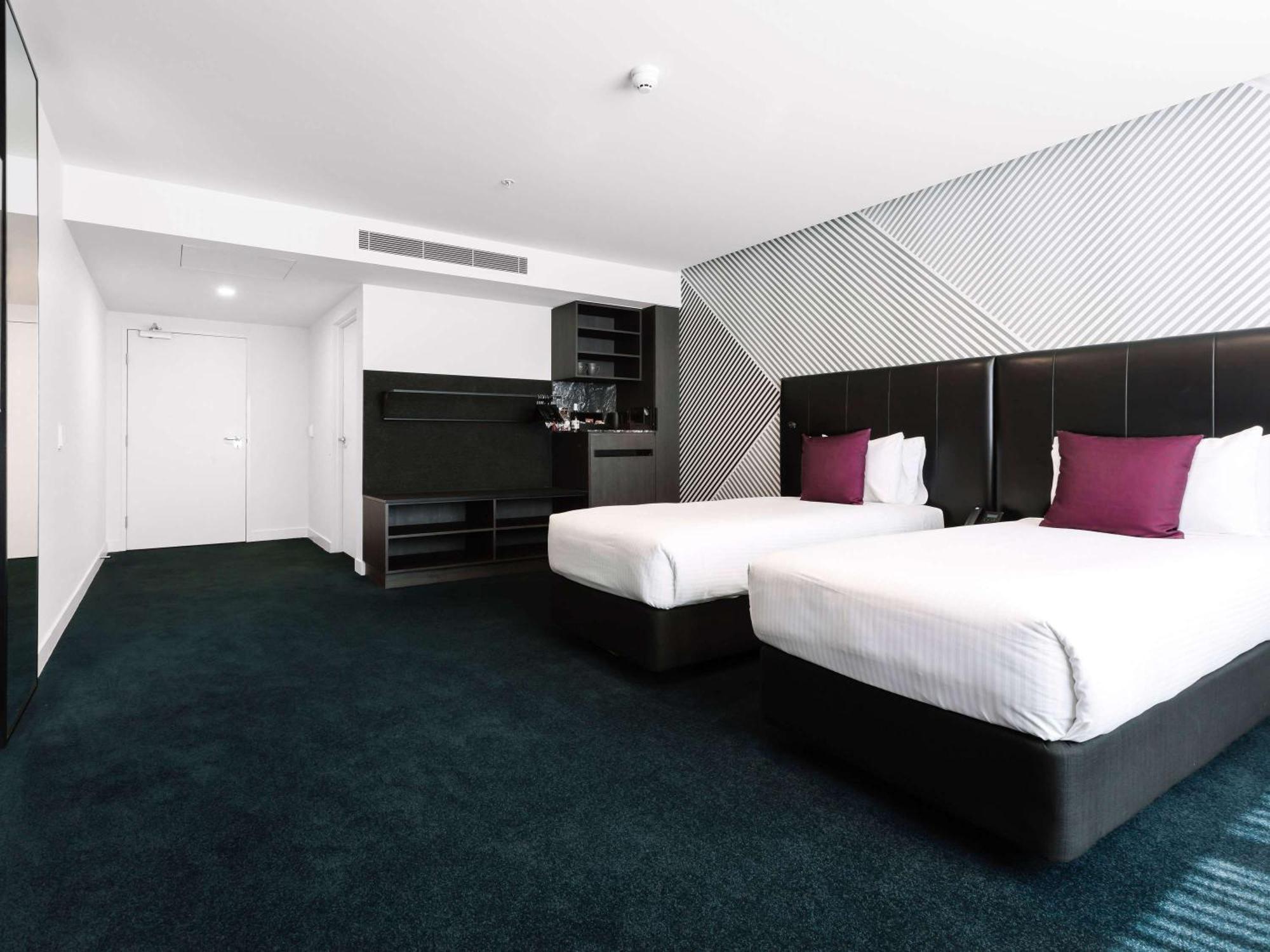 Movenpick Hotel Melbourne On Spencer Extérieur photo